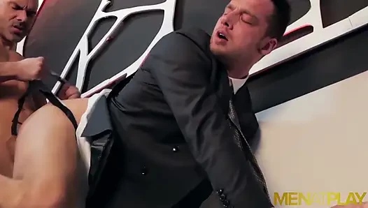MENATPLAY Coworkers Damon Heart and Manuel Skye anal fuck