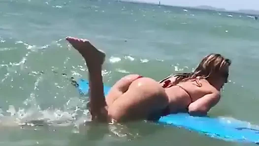 Lidija bacic Hırvat kız