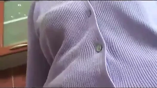 Anneanne üçlü içinde the mutfak