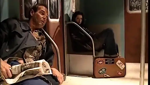 Hatun sert sikilmeyi seviyor