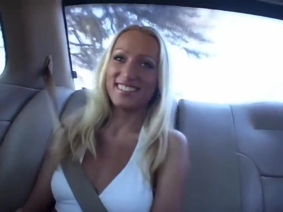 Blondie Takes Huge Dick