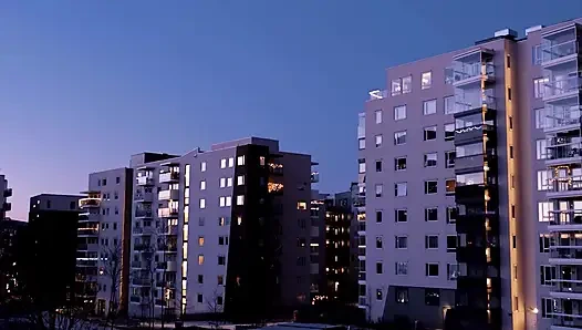 Sarışın, azgın MILF Sikişmek ve Vücuduna Sıçtırmak İstiyor