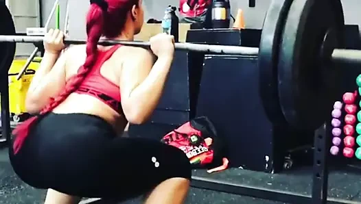 Rüzgarlı girk egzersiz squat