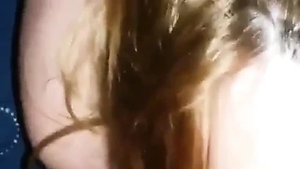 Yarım yamalak redhead milf berbat horoz