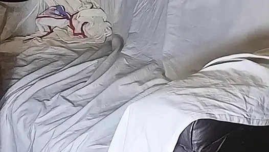 Hot stepdaughter enters the room and catches stepdad jerking off and ends up giving her pussy