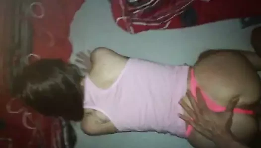 Ben ıslak kedi benim sürtük genç üvey becerdin