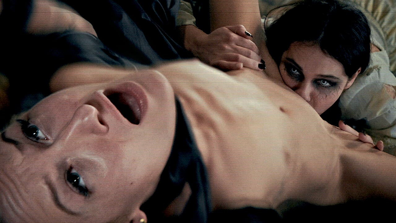 Paranormal hayalet seks - Tiffany Tatum ve Matty Mila