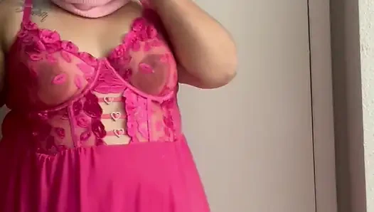 Alone and horny..., wanting to be fully penetrated.