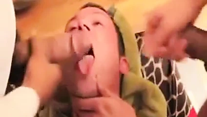 İstismar edilen eşcinsel köle