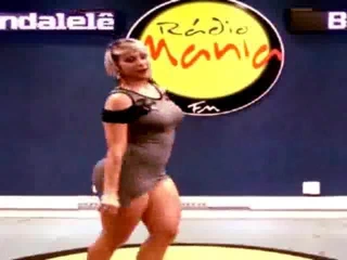 Rubia Puta Curvas Provocas Brasileiras