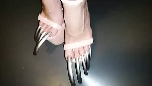 Lady l mega uzun metal çiviler (video kısa versiyonu)