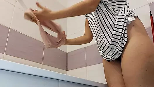 Amateur mother shaves her hair. Sexy Latina hairy pussy, big ass, big tits, big nipples.