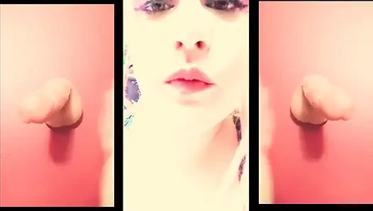 Kız arkadaşın seni pornoya bakarken yakaladı, bu yüzden sana tükürüyor ve sikini tokatlıyor konuşmadan