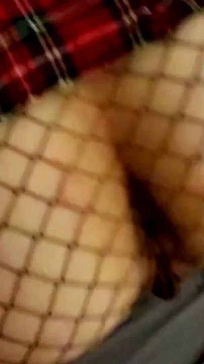 Süper seksi erkek delisi bağlı ve kullanılıyor | Klip 2