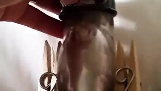 Sürtük dildoyla sikişiyor