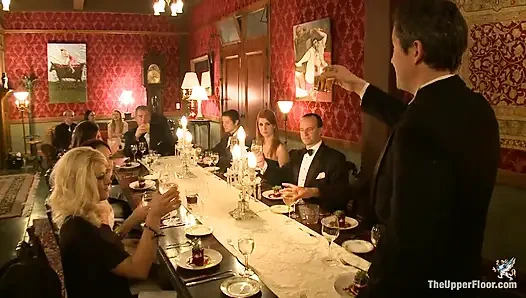 Şimdiye kadarki hikaye