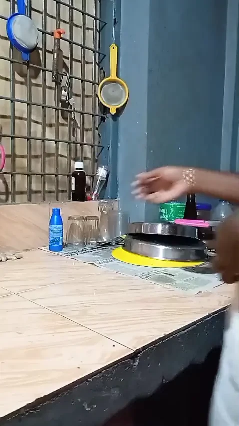 Hintli kerela banyo ve seks oyuncağı