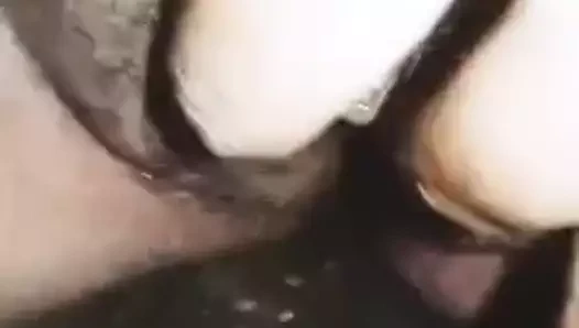 Khushi mirza amını gösteriyor – 1v4 kraliçe