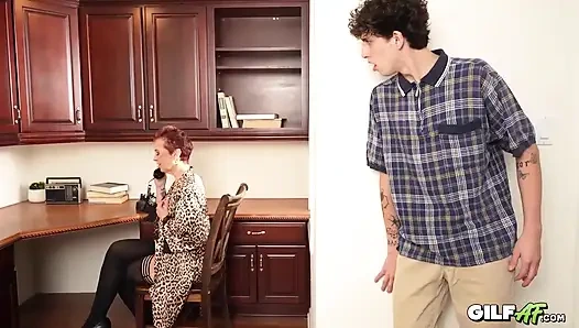 Sıska nineler amcık sikiyor