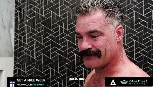 Nuru masajı - tessa thomas kaygan sert sikiş için duşta müteahhite katılıyor