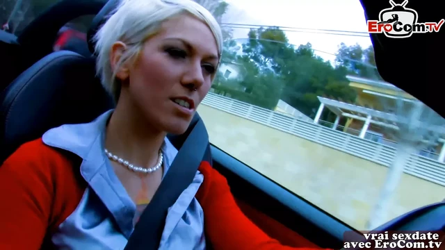 Fransız sıska sarışın milf var kamu anal seks üzerinde the plaj