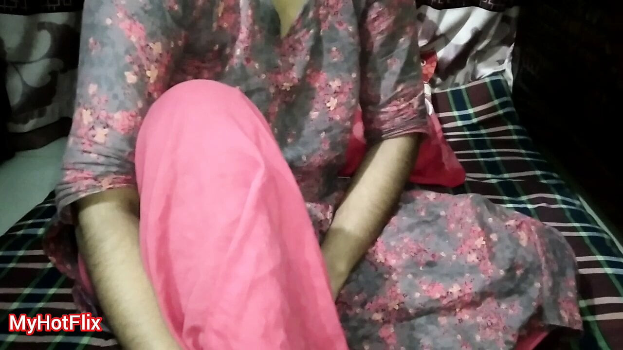Desi köyü çiftler romantik seks videoları - karı koca xxx videoları