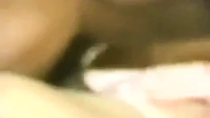 Kaslı siyah adam beyaz karısını al