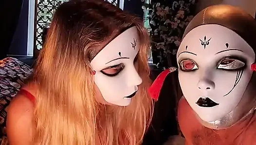 Xxl takma yaraklı dildolu misyoner göt sikişi, kei, mrhankeystoys tarafından carmen koşumlu