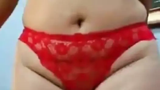 Asya olgun büyük göğüsler ve popo