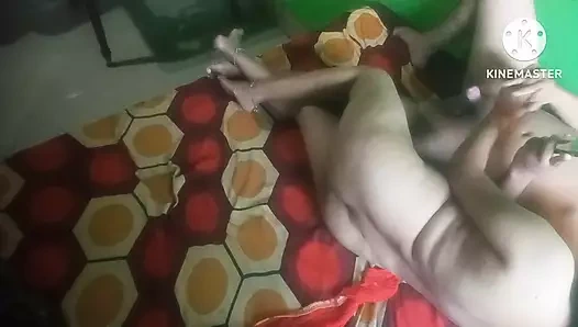 Seksi Hintli üvey anne