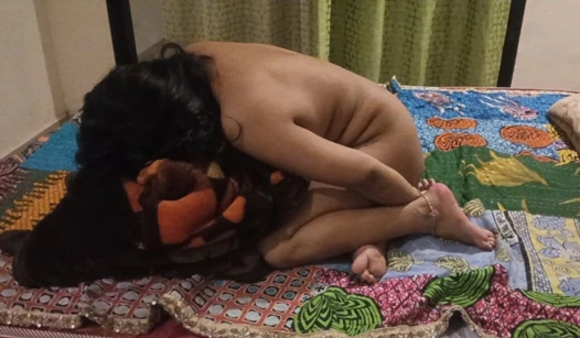 Evde Hintli seks hintli desi mms