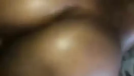 Nutted üzerinde onu göt