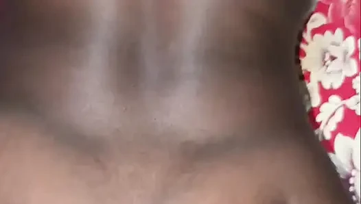 Dışarıda bir gece geçirdikten sonra kız arkadaşım Joss ile sikişiyorum