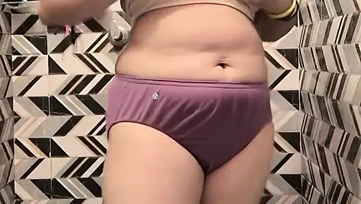 Hintli romantizm pujaprem