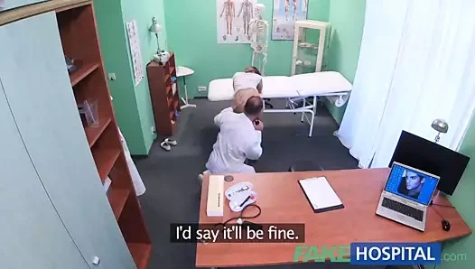 Fakehospital minyon euro hasta orgazm kedi suyu