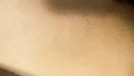 Sri Lankalı kız arkadaşımla ilk kez ağrılı anal deneme