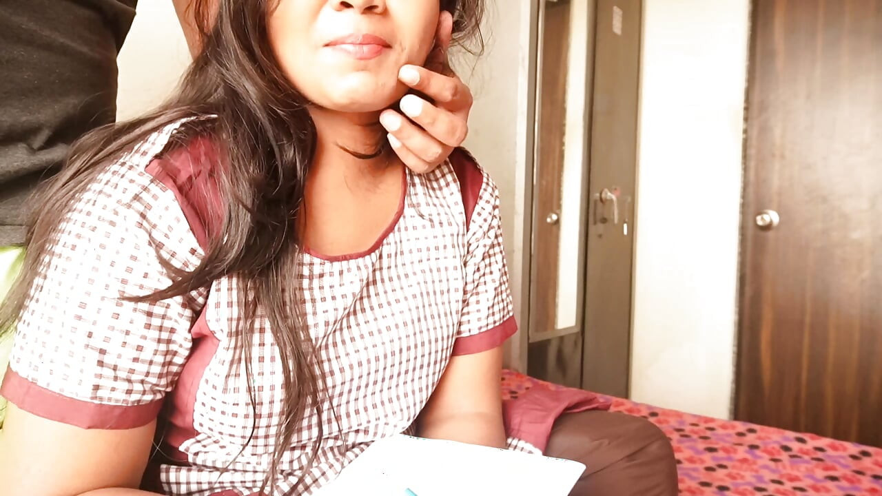 desi college girl ne apne step bhai se sex kiya