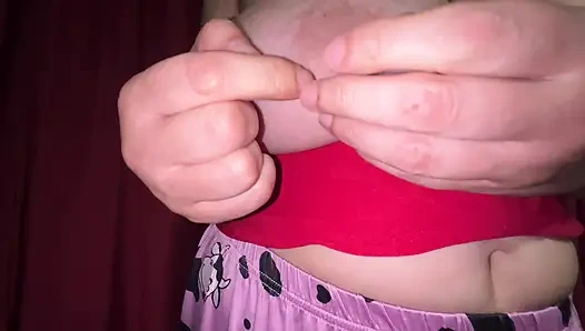 Meme uçları sıkı