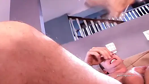 Bailey O'Dare götünü ve ağzını siktiriyor (4k)