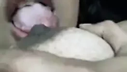 Desi kız alay ona meme