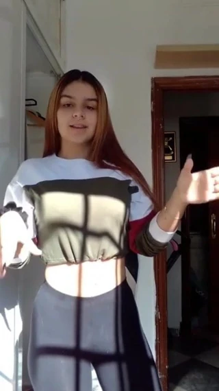 Tiktok seksi kız dans - 3