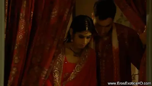 Erotik Hint saunasında aşk