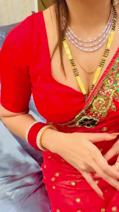 Завораженный момент из "В день приема шурин отпраздновал брачную ночь с невесткой".