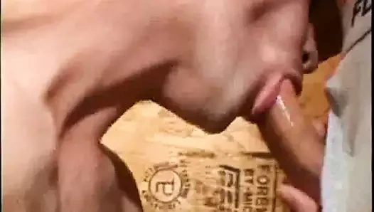 tuvalet oral seks dönüşler içine bir dörtlü