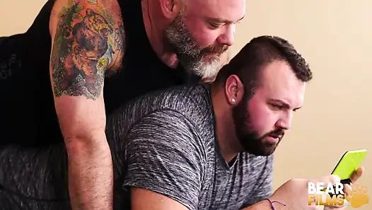 Bearfilms dövmeli kurt jacobs rex blue ham yarağa biniyor