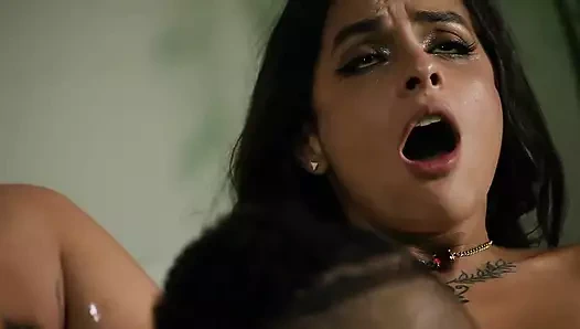 Bayan orta yaşlı seksi kadın ve nego catra ile oral seks masterclass