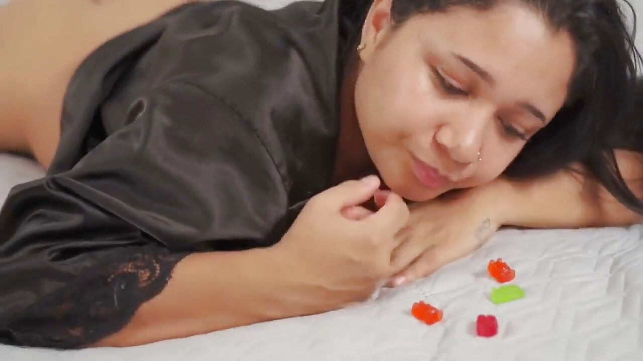 Latin devore minik gummy kişiler
