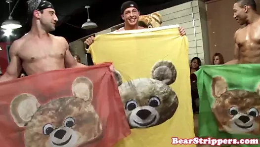 Omg benim gf işten sonra striptizci yüzüne oturur