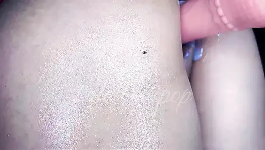 Yoğun aşırı yakın çekim dildo sikişi