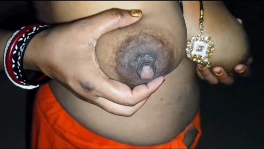 Suman yenge kocasının yarağını patlatarak sikiyor. Hintli desi köylü karısının sert seks viral videoları Hintçe ses seksi